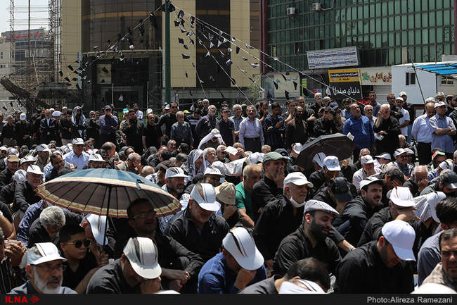 عزاداری شهادت امام جعفر صادق(ع) در میدان صادقیه تهران