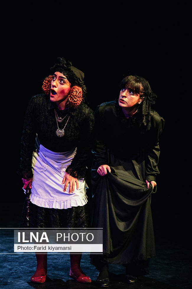 نمایش «شب دوازدهم» در عمارت هما