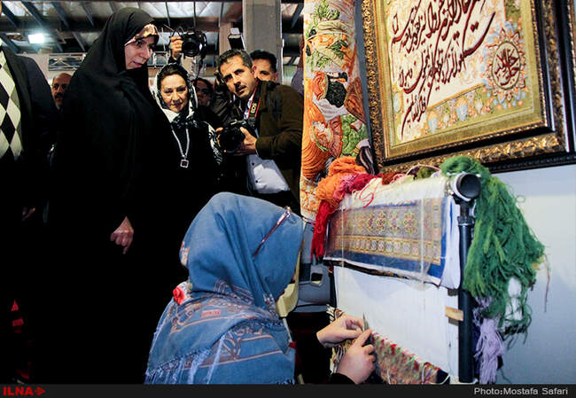 افتتاح نمایشگاه عیدانه صنایع دستی با حضور زهرا احمدی پور، رییس سازمان میراث فرهنگی، صنایع دستی و گردشگری