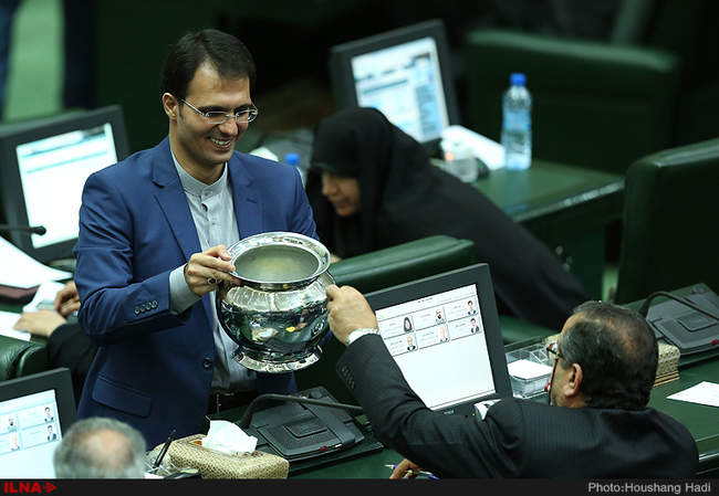 انتخابات هیات رئیسه دهمین دوره مجلس شورای اسلامی