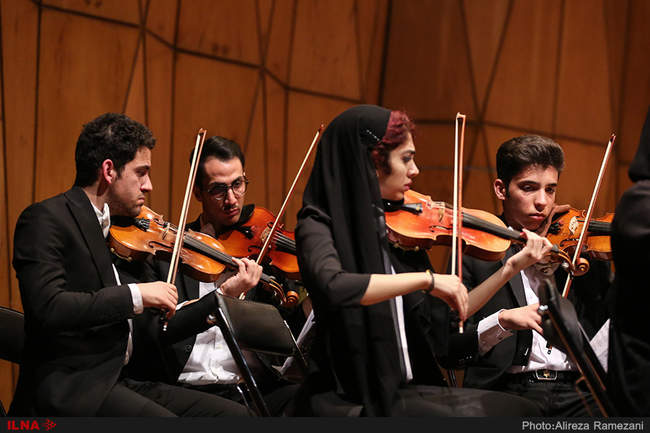 اولین روز جشنواره موسیقی فجر با اجرای ارکستر سمفونیک رسانه هنر