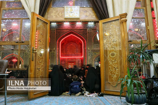 برپایی سفره افطاری و احیای لیالی قدر در نجف 