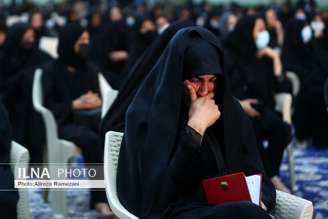 مراسم شب عاشورای حضرت سید الشهدا (ع) در حرم امام خمینی (ره)