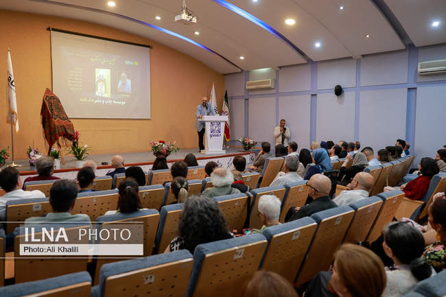 رونمایی از مجموعه شعر سعید امکانی