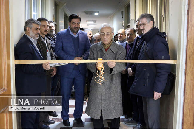 نمایشگاه هنرهای تجسمی فجر در تبریز