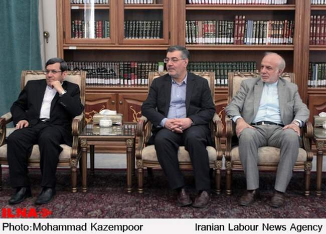 دیدار مسؤولان وزارت امور خارجه با آیت­ الله هاشمی