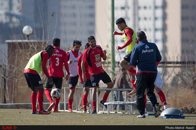 گزارش تصویری تمرین پرسپولیس در زمین پژوهشگاه نفت