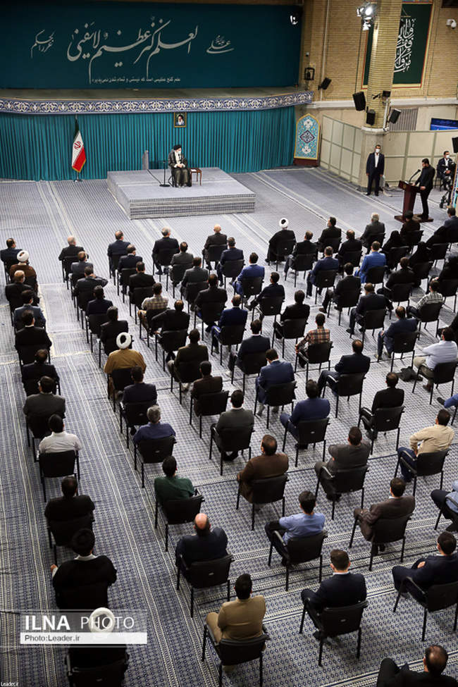 دیدار نخبگان و استعدادهای برتر تحصیلی با رهبر انقلاب
