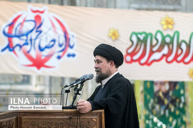 تجدید میثاق وزیر و کارکنان وزارت امور خارجه با آرمان‌های امام راحل