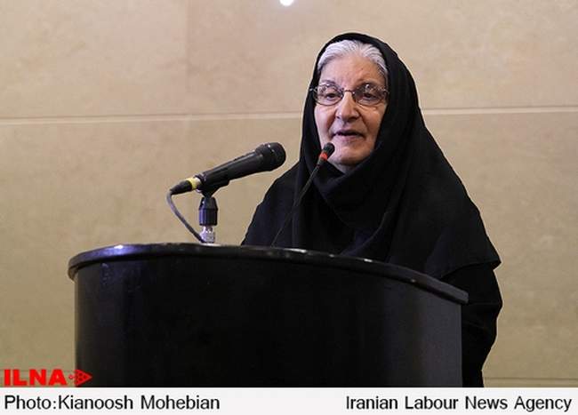 مراسم تقدیر از توران میرهادی و رونمایی از جلد پانزدهم فرهنگنامه کودک
