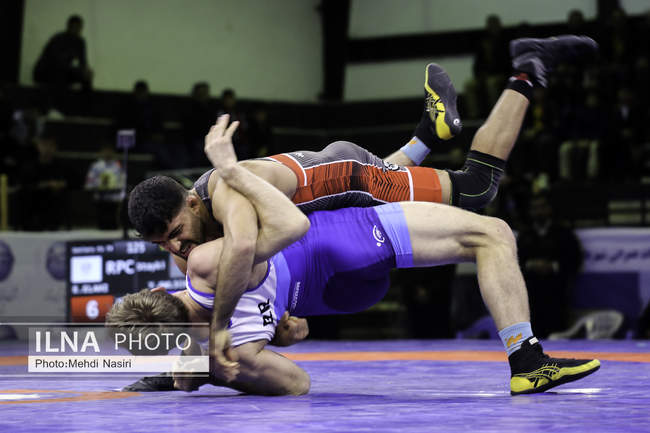 هشتمین دوره مسابقات کشتی آزاد جام باشگاه‌های جهان