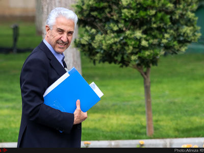 دومین کارت زرد مجلس به وزیر علوم در یک روز