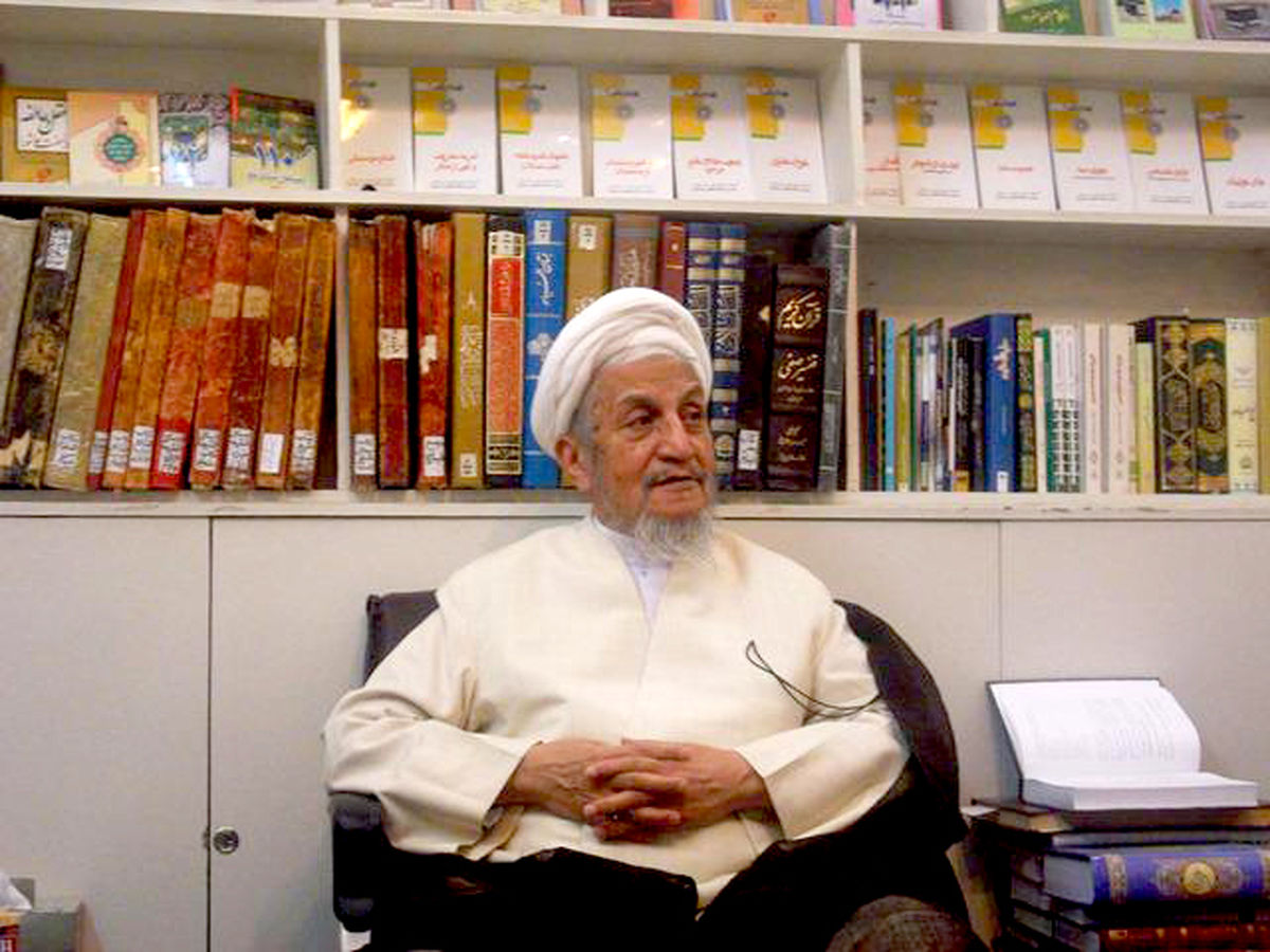 بازنشر سخنان امام خمینی(ره) در مورد آیت الله صانعی