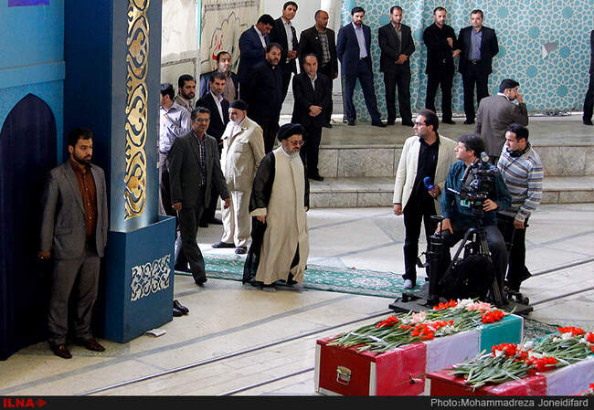 مراسم تشییع پیکر جان‌ باختگان فاجعه منا در تهران/3