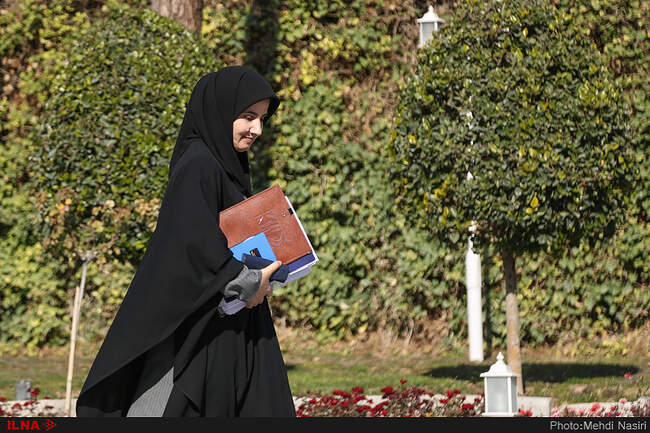  لعیا جنیدی