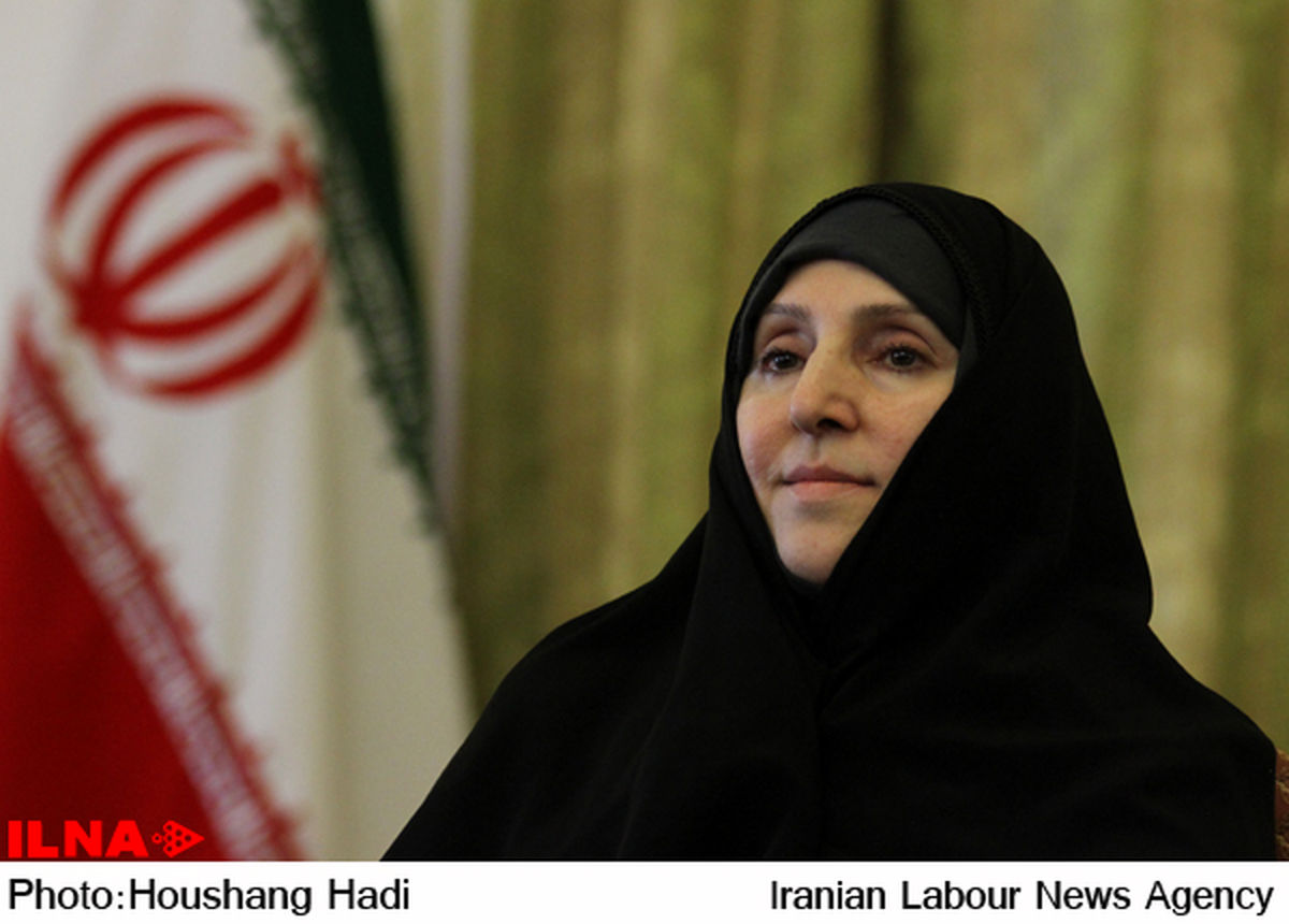 دیدار افخم با جمعی از میهمانان شرکت‌کننده در همایش اتحادیه زنان مسلمان