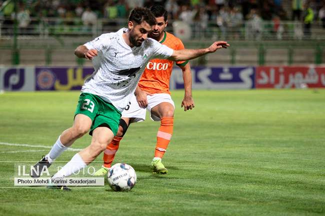 برد خانگی تیم فوتبال ذوب آهن اصفهان مقابل مس رفسنجان