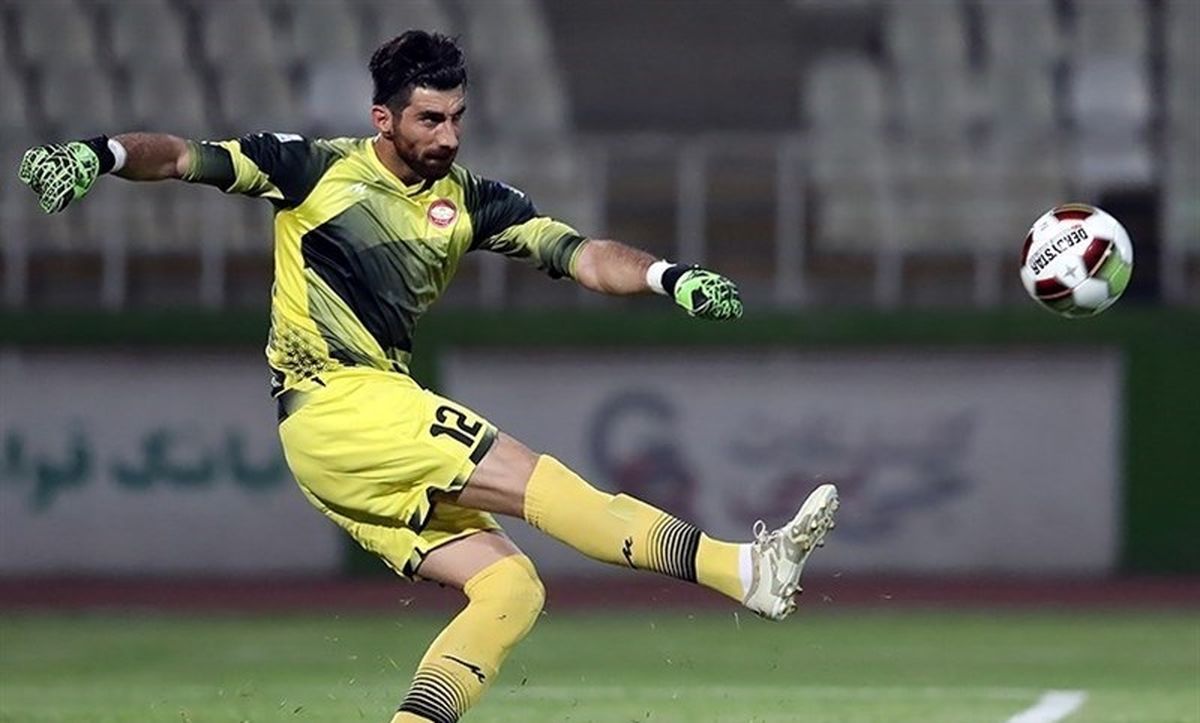ملکی: استقلال و پرسپولیس نیازی به تبانی با تیم دیگر ندارند/ کمالوند تحت فشار است و از او دلگیر نشدم