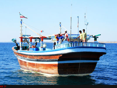 کشف ۸۰۰ هزار لیتر سوخت قاچاق توسط دریابانی هرمزگان