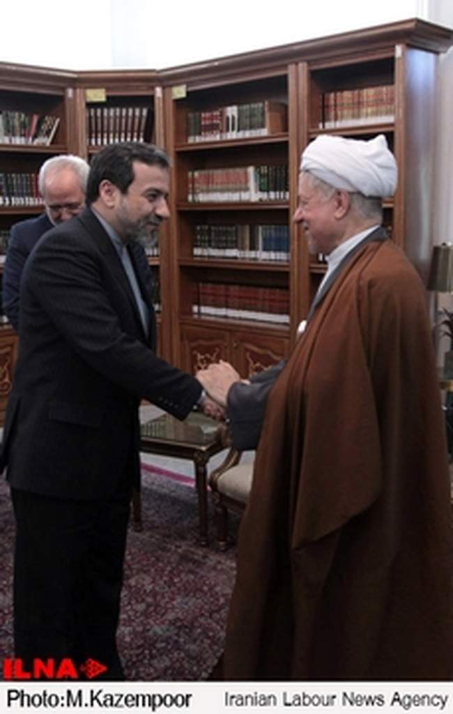 دیدار مسؤولان وزارت امور خارجه با آیت­ الله هاشمی