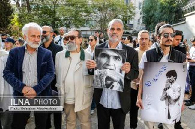 مراسم تشییع پیکر ناصر تقوایی