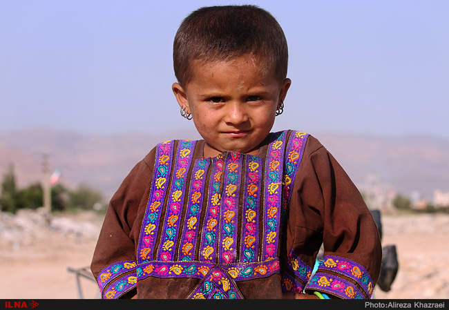 کمک‌رسانی به 20 گروه کپرنشین در حاشیه شهر تهران از سوی گروه جهادی الک