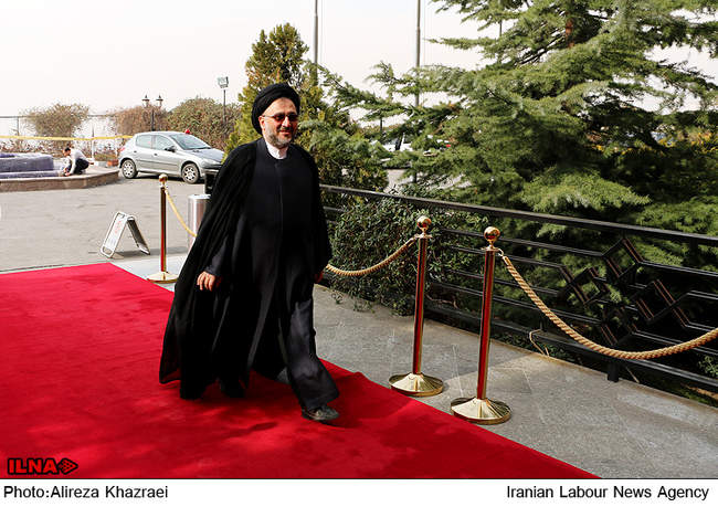 همایش هویت ایرانی 