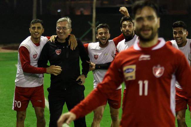 گزارش تصویری اولین جلسه تمرینی شاگردان برانکو در کمپ اسپایر