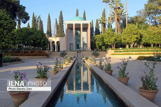 شیراز،نگین بهارنارنج وگنجینه ی شعر وتاریخ