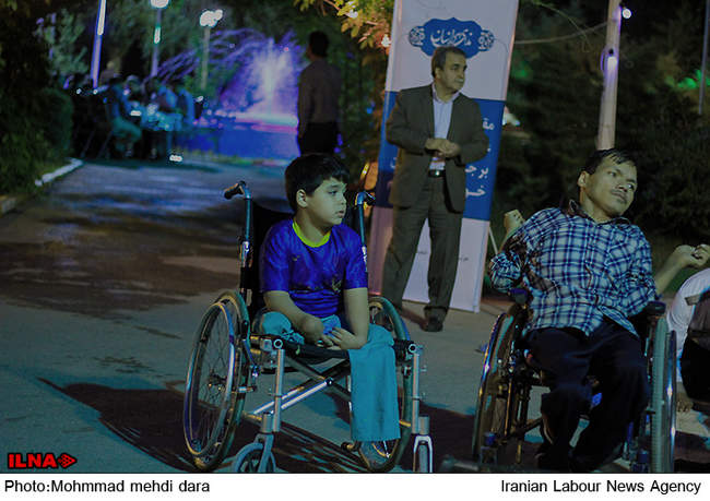 اولین افطار جمعه ماه مبارک رمضان با حزب ندای ایرانیان در  مشهد