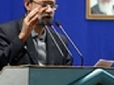 لاریجانی در افتتاحیه بیستمین نمایشگاه مطبوعات سخنرانی می‌کند