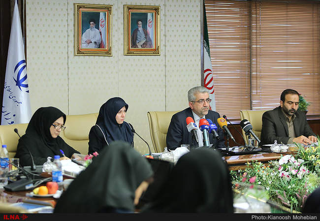 نخستین نشست خبری وزیر نیرو