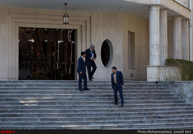 حضور هیات دولت در جمع خبرنگاران