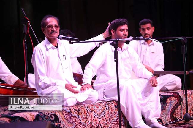 شب اول هفدهمین جشنواره موسیقی نواحی ایران در بندرعباس