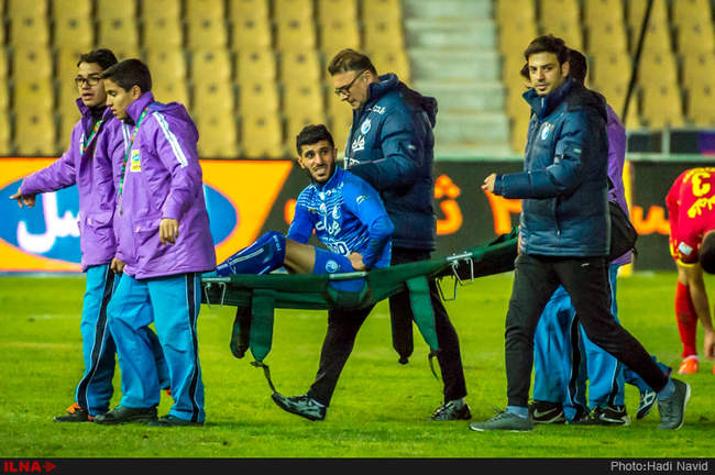 لیگ برتر فوتبال / نفت تهران-استقلال تهران