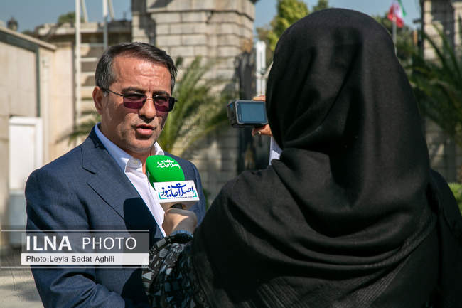 حاشیه جلسه هیات دولت - ۷ آبان