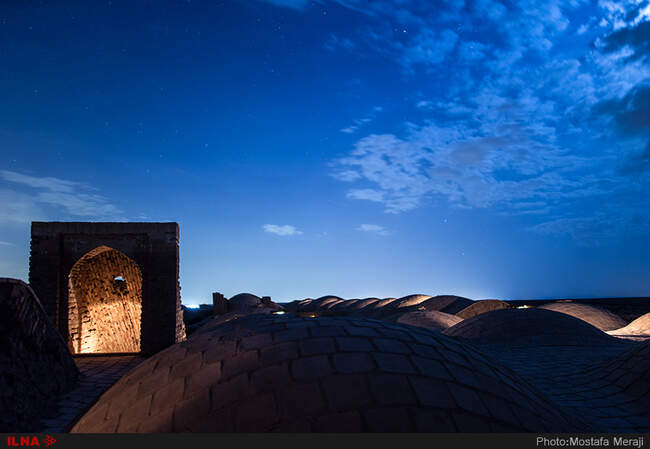نماهای شبانه کاروانسرای ساسانی دیرگچین