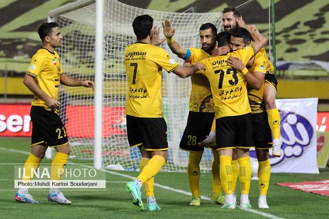 برد سپاهان برابر صنعت نفت آبادان 