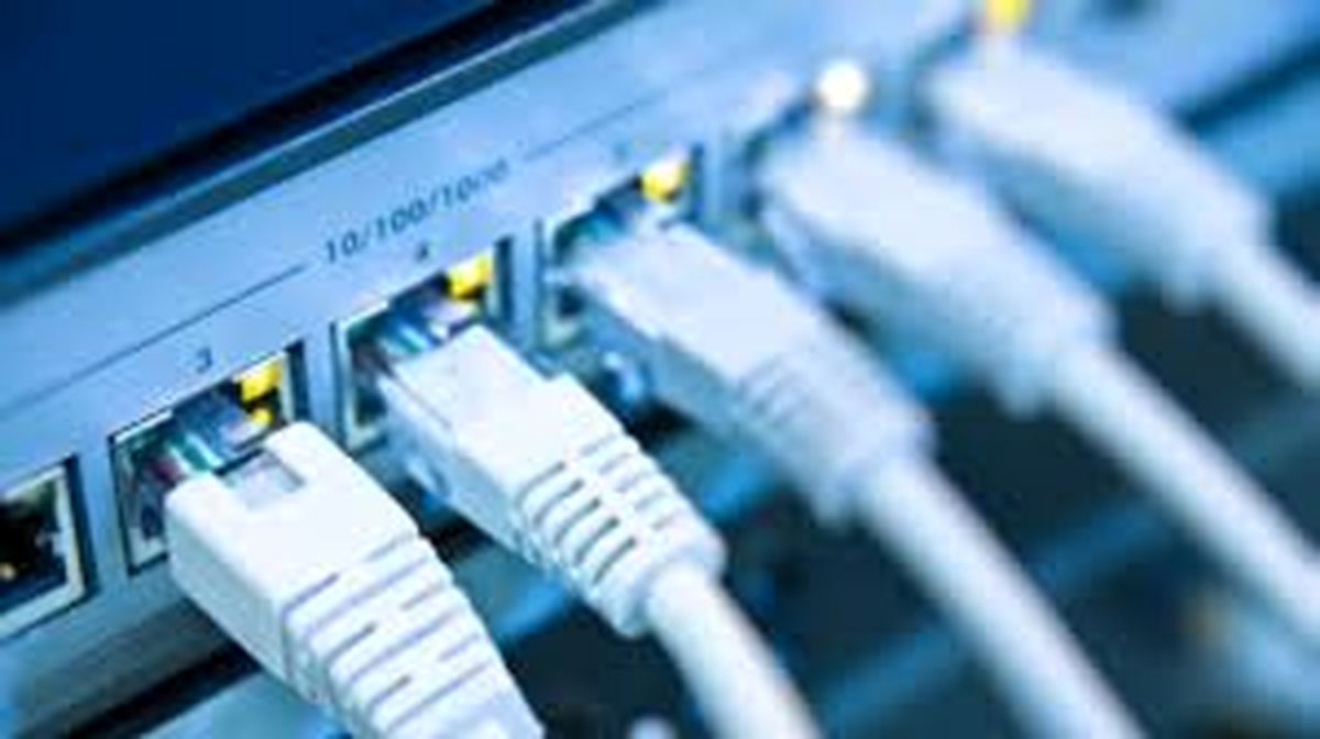 300 مدرسه استان تا پایان بهمن به سیستم اینترنت رایگان مجهز می شوند