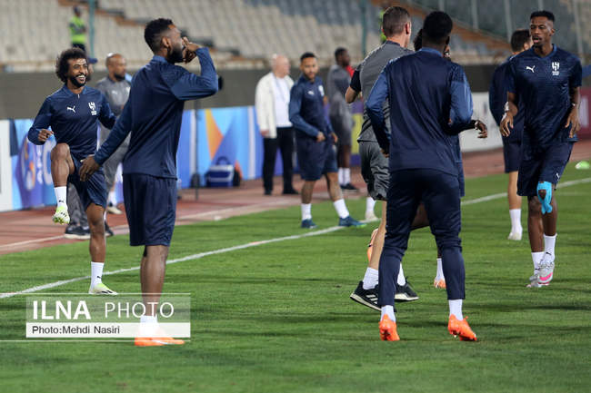 تمرین تیمهای فوتبال نساجی مازندران و الهلال عربستان