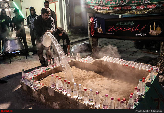 آیین گل مالی عاشورای حسینی در لرستان