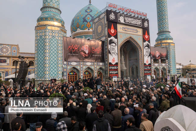 خاکسپاری پیکر شهید علی شمخانی در امامزاده صالح (ع)