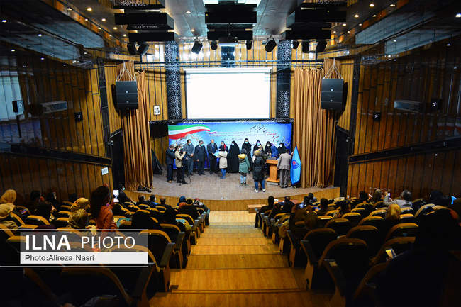 گزارش تصویری نخستین جشنواره زن و مهارت با حضور معاون وزیر کار در قزوی