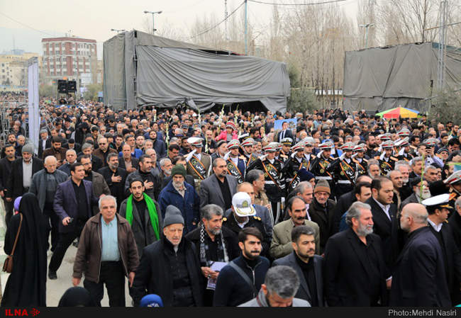 تشییع پیکر سه تن از شهدای کشتی سانچی  در مصلای تهران