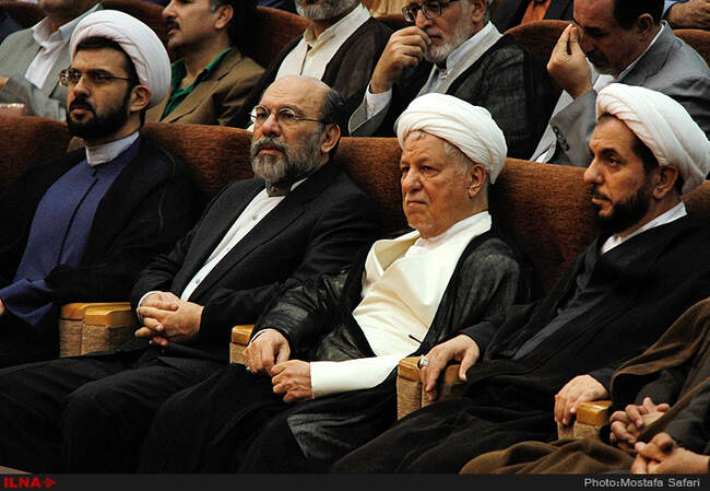 بازدید آیت الله هاشمی رفسنجانی از چند طرح در دانشگاه آزاد اسلامی واحد مشهد 