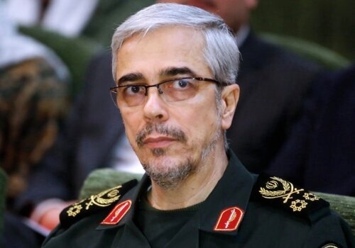 واکنش سرلشکر باقری به ادعای انهدام یک پهپاد ایرانی توسط آمریکا
