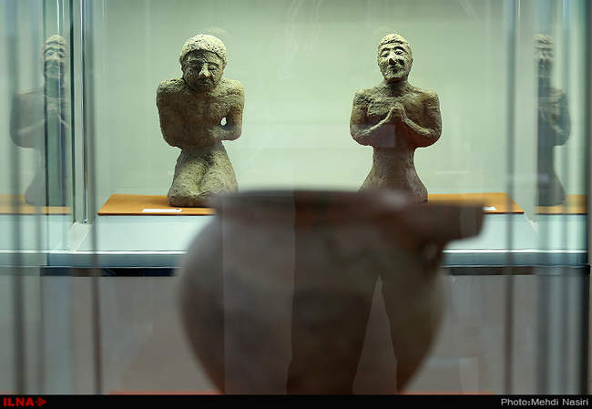 نمایش اشیای فرهنگی تاریخی استرداد شده ایران از ایتالیا در موزه ملی ا