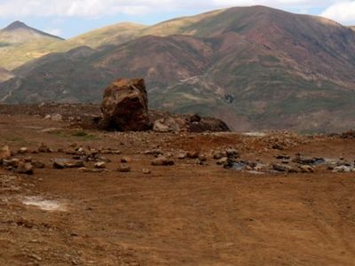 درخواست جوانان روستای «آق‌دره وسط» برای کار در معدن سنگ 