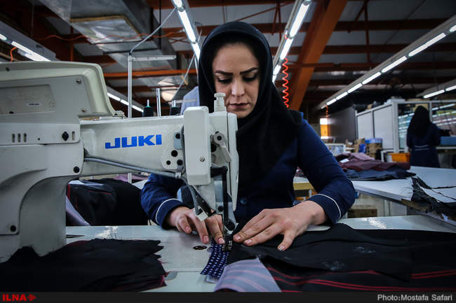 گزارش تصویری بازدید معاون توسعه اشتغال وزیر کار از کارخانه روناک جین