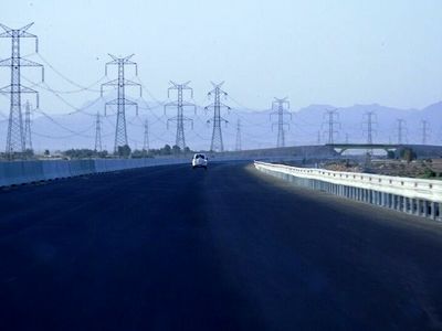 آزاد راه نطنز - اصفهان تا پل حبیب آباد به زودی تکمیل می‌شود